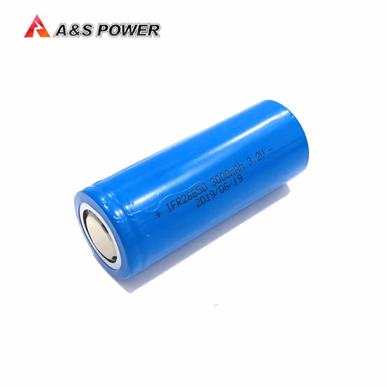 Approbation d'usine CB Cylindrique Lithium Ion 26650 Batterie Rechargeable 3.2V 3.2ah 3200mAh 3500mAh 3800mAh Cellule de batterie LiFePO4 pour lumière LED/ système solaire